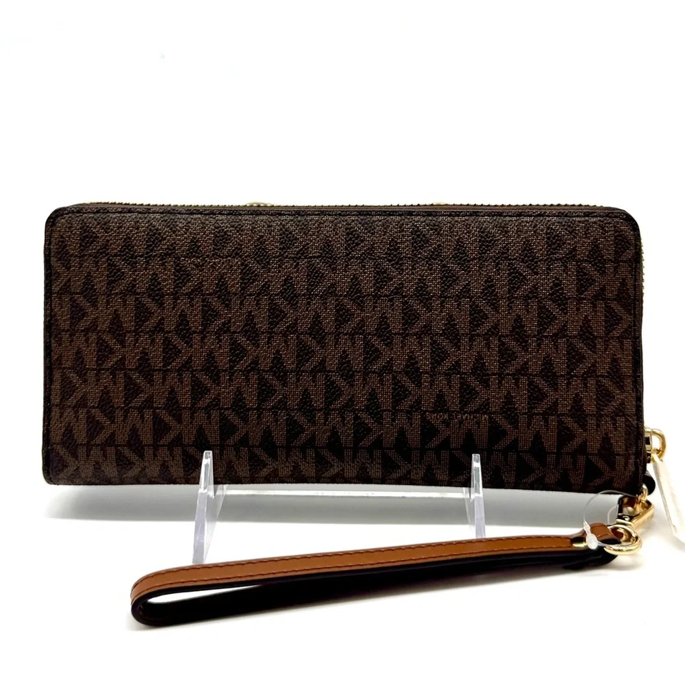 Michael Kors Large Jet Set Travel Signature Continental Wallet Wristlet Brown